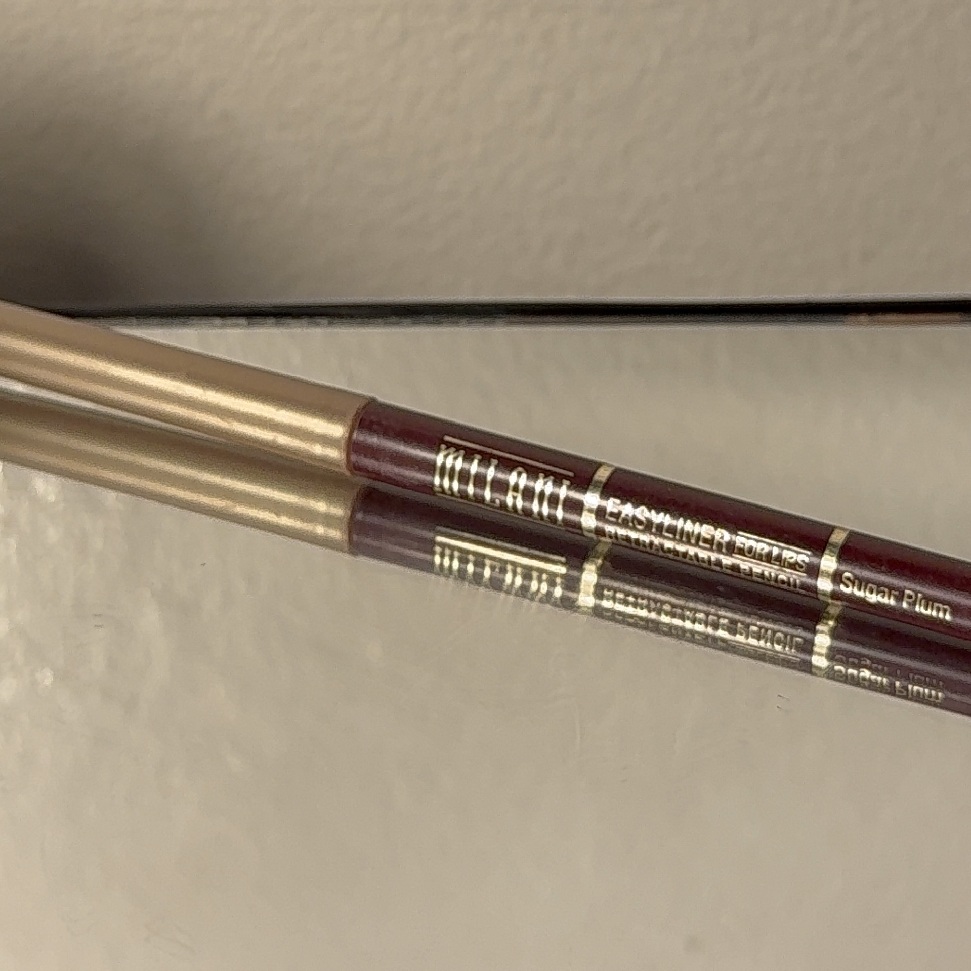 Milani Lipliner Pencil (Sugar Plum)